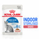 Royal Canin Indoor Sterilised in Gravy pour chat x12